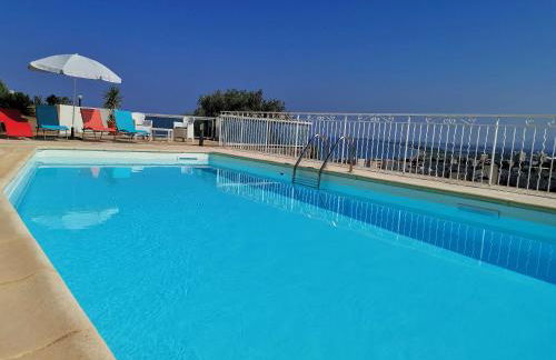 Appartement Vue Mer à Bastia, terrasse et piscine privée. - Photo 1