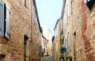 Demeure du XIIIe-XIVe s. dans la cité médiévale. - Photo 12