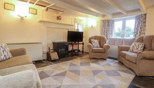 2 Rose Cottages - Photo 3