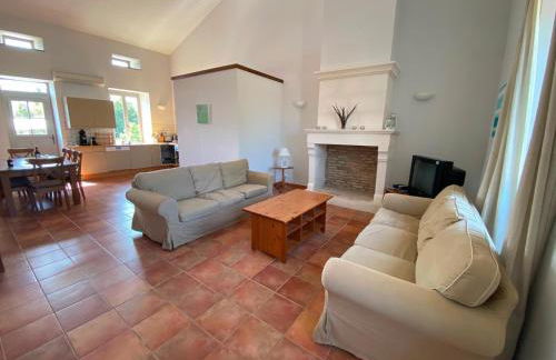 Villa in France with Private Pool and Garden - Foto 3