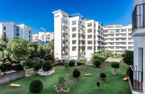 by RIVA - Outstanding, Contemporary Studio in Puerto Banus Gardens - Foto 12