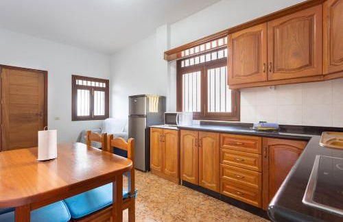 Home2Book Family House with Terrace in Las Maretas - Foto 2