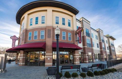 Main, Three Bedroom House in Historic Loveland - Foto 30