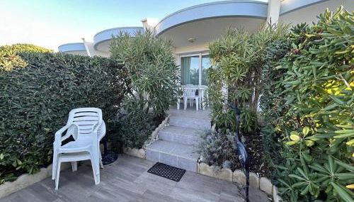 Port Camargue, T2 climatisé, terrasse, parking, animaux admis - FR-1-250-219 - Photo 4