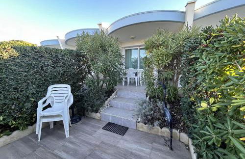 Port Camargue, T2 climatisé, terrasse, parking, animaux admis - FR-1-250-219 - Photo 4