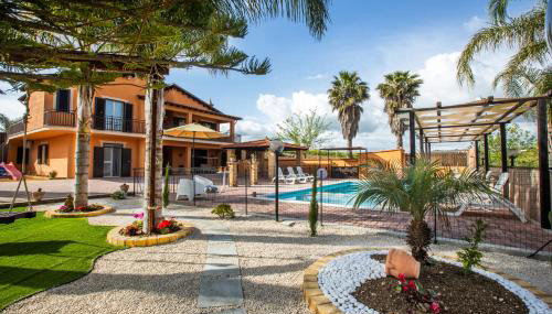 Villa Gioiosa Vacation in Sicily a child friendly villa with private fenced pool & hydro-massage - Foto 1
