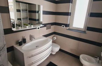 Villa con piscina - Foto 52