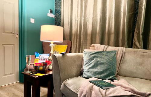 The Rose- Grd Floor, 2-5 Beds, SmartTV, Uni, Tram, M250 Fibre - Foto 20