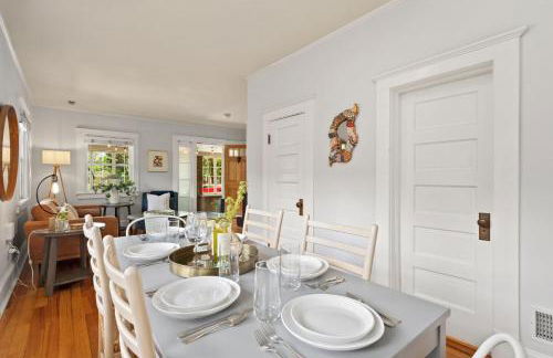 Peterson Retreat - Hot Tub, Bikes, Old Town - Foto 10