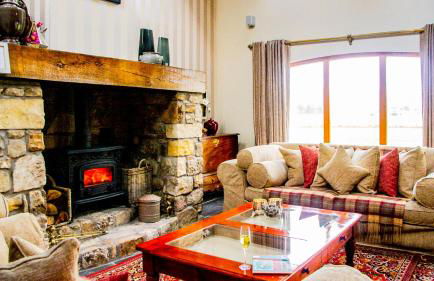 Coach House at Soilzarie - Photo 7