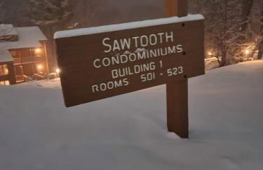 Spacious Condo with Pool Pass! - Foto 45