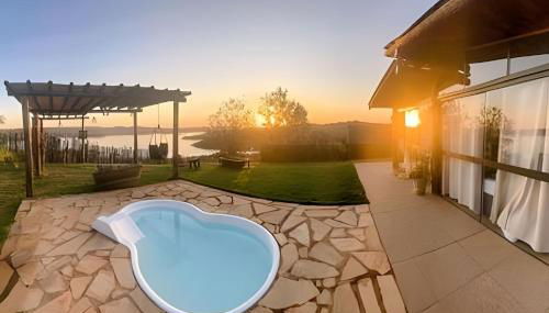 Chalé Mirante, piscina, cachoeira, lago e vista espetacular em Alexânia Goiás - Foto 2