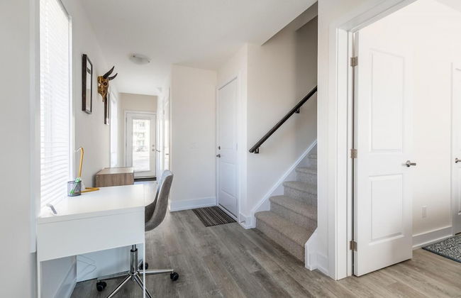 4BR 3BA Townhouse on Lake Ontario Free Parking Gym - Foto 63