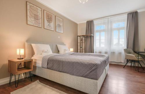 cruwzo I Modern Centrally Located Apartment with Parking Modern Centrally Located Apartment with Parking - Photo 15