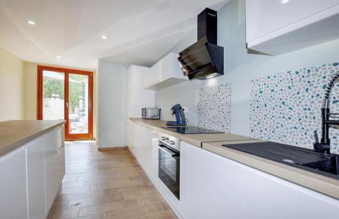 3 Bedroom Nice Home In Saint-Génis-Des-Fontai - Foto 4