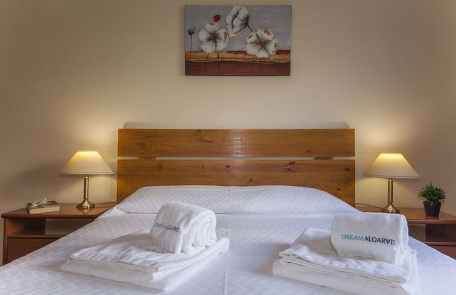 B45 - Main Avenue 2 Bed Apartment - Foto 5