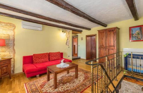 3 Bedroom Nice Home In Plovanija - Foto 31