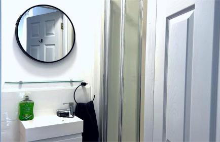 Newly Renovated 3 Bedroom House, 6 beds with 2 showers, near University Town Centre - Foto 40