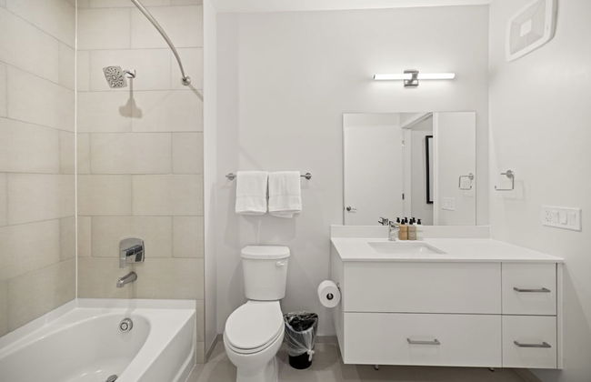 Placemakr Cathedral Heights - Photo 39