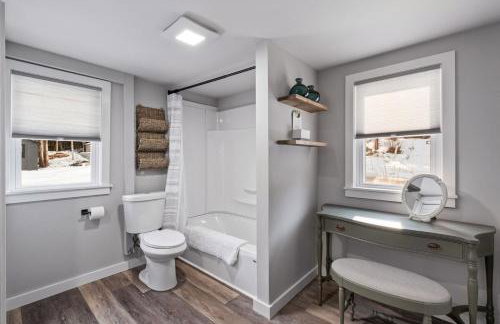 Riptide Cottage Adorable Yr Round Cottage in Bradford - Foto 18