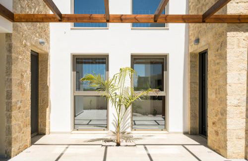 Beachfront Nymphes Aigli with Private Pool, Children Area & BBQ - Photo 38