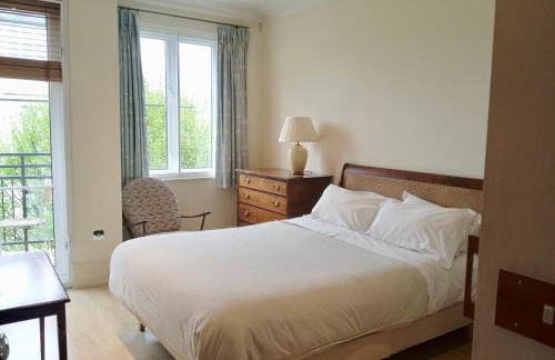 Beautiful apartment in London with Free Underground Parking - Foto 1