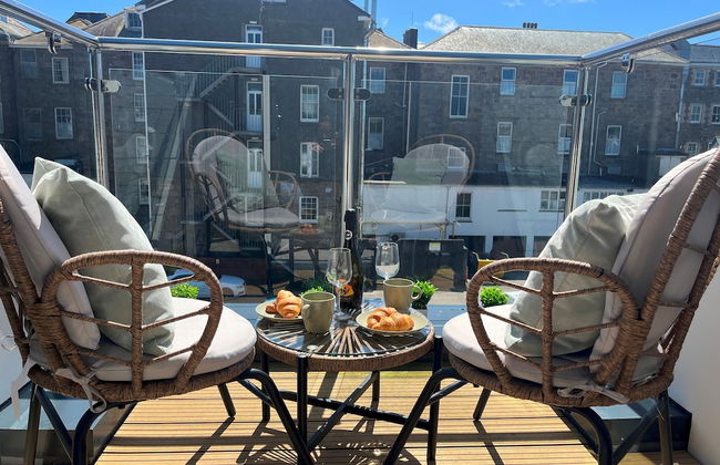 The Retreat on Morrab Sleeps 6 Balcony Parking - Foto 6