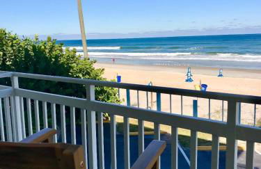 Beach Daze - Ocean front at Symphony Beach Club! - Photo 12