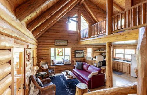 Peaceful Waterfront Log Cabin near Crater Lake National Forest, Oregon - Foto 74