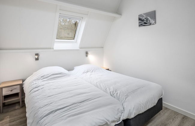 Holiday Home in Oostkapelle Near the Beach - Photo 5