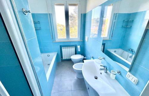 Villa Renata, bellissima villa con terrazzo vista mare e spiaggia inclusa - Foto 24