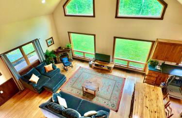 Luxury Cabin for Rent near the Shenandoah National Park, Virginia - Photo 29