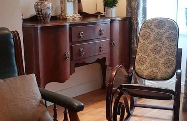 Cosy Townhouse on The Hill in Ireland - Photo 11