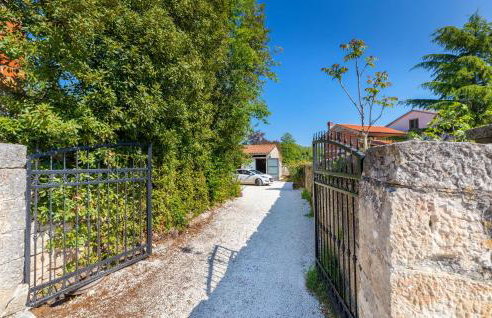 Amazing Home In Modrusani With Wifi - Foto 16