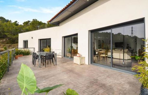 Gorgeous Home In Saint-Nazaire - Foto 7