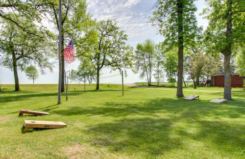 Boat and Fish on Mille Lacs Lake Walleye Cabin - Foto 22
