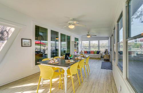 Lakefront Home with Private Dock in Graford! - Foto 17