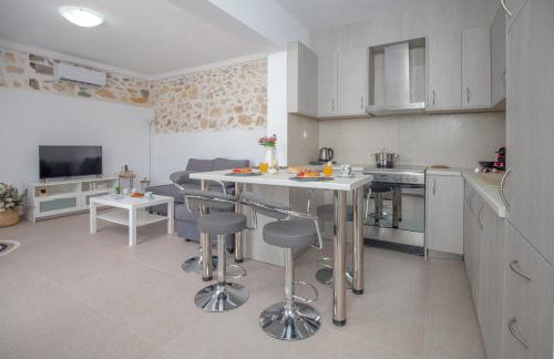 Nicolas Home - Foto 23