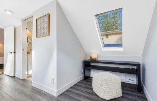 Lakefront cottage with AC - Foto 25