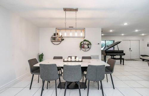 Lux House Heated Spa & Free Boat Tour! - Foto 26