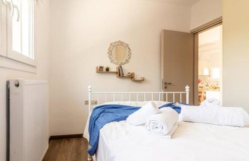 Sophia's Comfortable Home with a Private Backyard - Foto 22