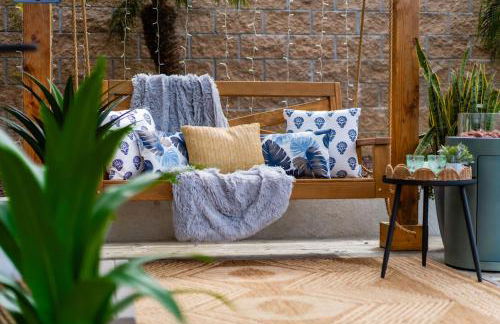 Outdoor Haven with Spa Walk to La Jolla Shores Beach - Photo 41