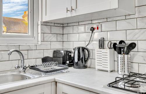 Serviced Apartment London great for contractors 2 mins from train station and near Tottenham Stadium - Foto 13