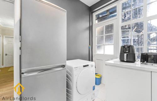 Stylish 3-Bedroom Flat in Belsize Park Perfect for Families Business Trips! - Foto 10