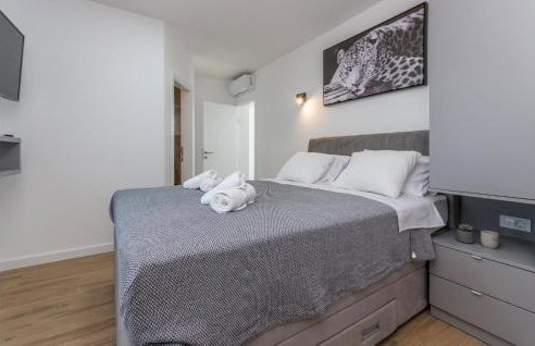 Cozy Home In Tinj With Wifi - Foto 26