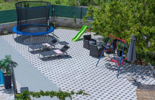 Holiday home Stipanovi Dvori with jacuzzi and pool - Foto 9