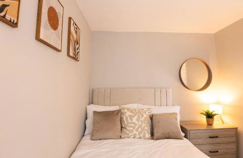 Modern 4BR House - Sleeps 10 - Central Birmingham - FREE Parking - Foto 26
