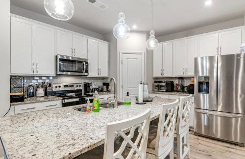 Work and Play Near Old Hickory Lake! Home with Patio - Photo 8