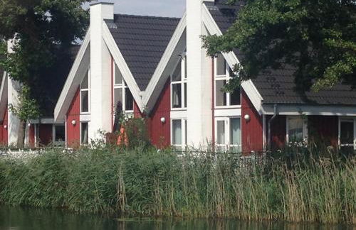 Ferienhaus mit Wasserterrasse - mit Sauna und Kamin - inklusive Nebenkosten - Photo 2