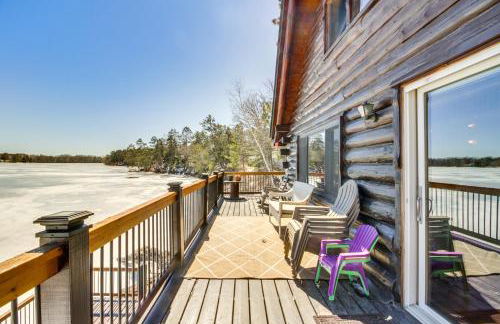 Lakefront Park Rapids Cabin with Decks and Boat Dock! - Foto 2